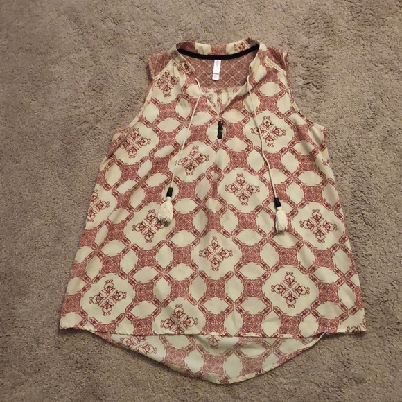 🧺 Xhilaration Tank Top Size M 🧺 - Picture 3 of 6